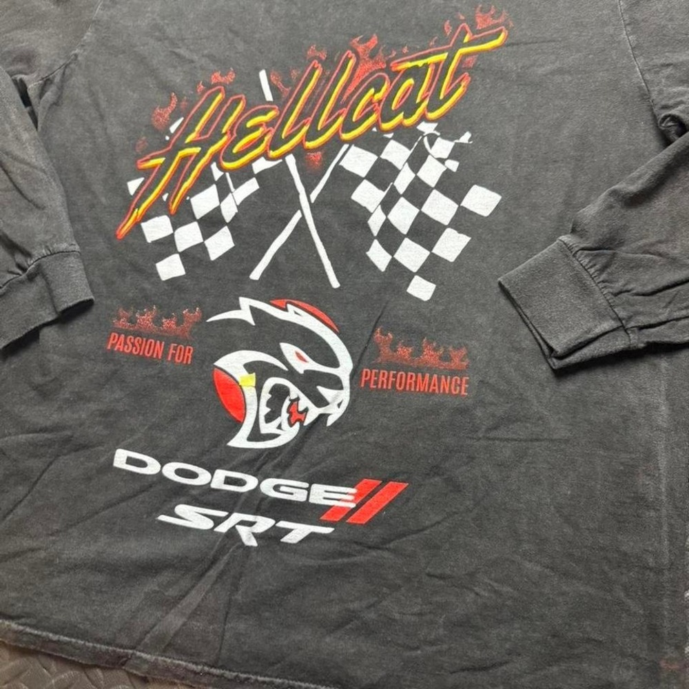 Dodge SRT Hellcat Long Sleeve Graphic T-Shirt Mens 1X Charcoal Black Racing Tee - Picture 3 of 5